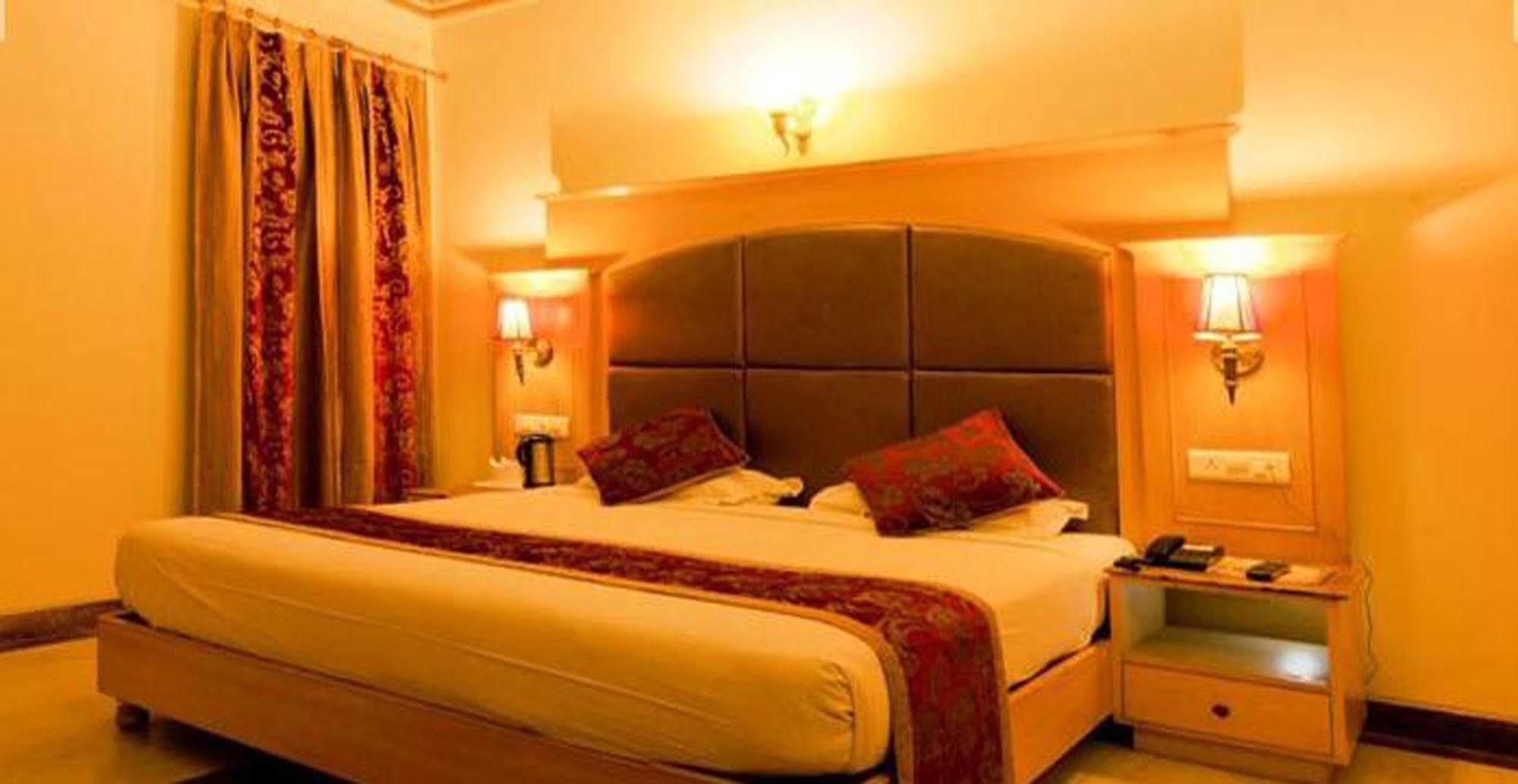 Nahargarh Haveli-Near Train Station Metro Ξενοδοχείο Τζαϊπούρ Εξωτερικό φωτογραφία